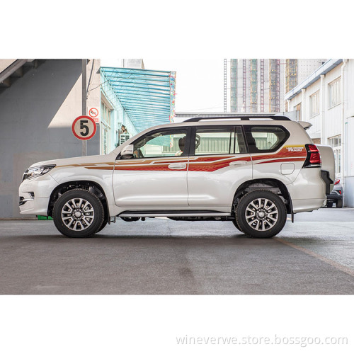 Borong berkualiti tinggi pertengahan besar besar SUV Toyota Prado 5 pintu 7 tempat duduk kereta terpakai